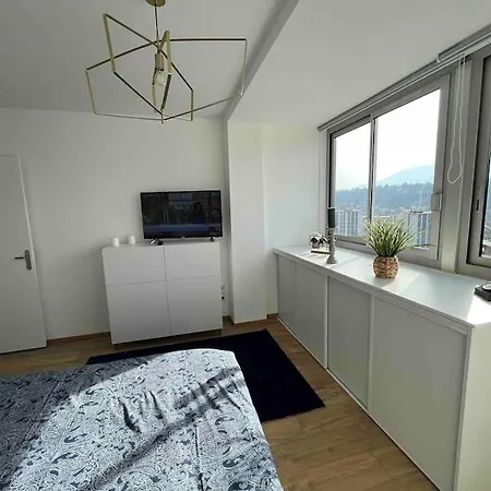 Apartment Plein Centre-Ville T2 Avec Sauna Aix-les-Bains